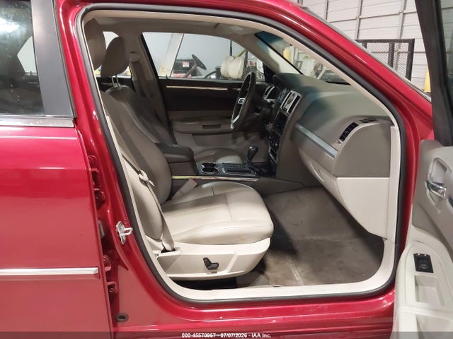 45570957 :رقم المزاد ، 2C3CA5CV5AH330653 vin ، 2010 Chrysler 300 Touring/signature Series/executive Series مزاد بيع