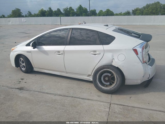 Toyota Prius Four 2014 JTDKN3DU3E1777511 Image 14