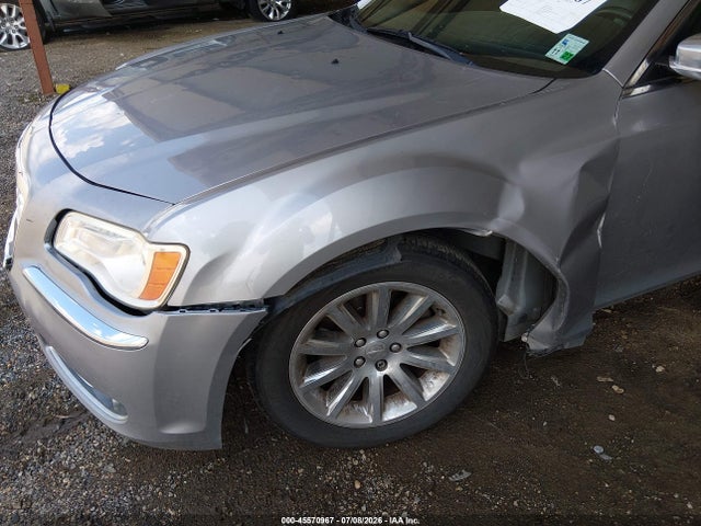 2011 Chrysler 300 Limited მანქანა იყიდება აუქციონზე, vin: 2C3CA5CG8BH546239, აუქციონის ნომერი: 45570967