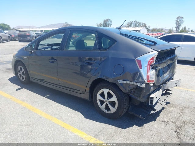 Toyota Prius Three 2015 JTDKN3DUXF0398965 Image 3