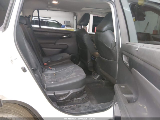 5TDHARAH9LS500801 Toyota Highlander Hybrid Xle