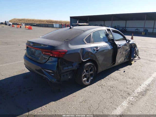 KIA Forte Lxs 2021 3KPF24AD6ME267895 Image 4
