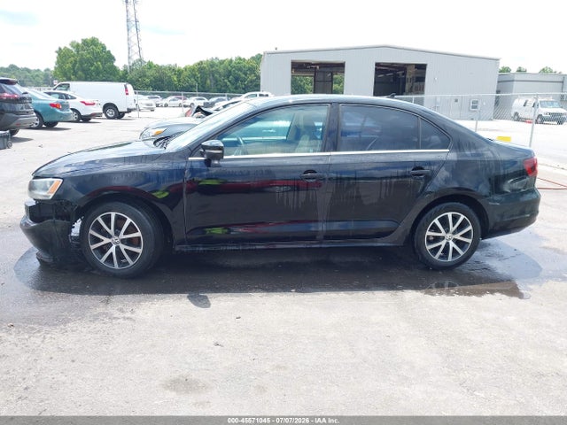 Продажа на аукционе авто 2017 Volkswagen Jetta 1.4t Se, vin: 3VWDB7AJ4HM300738, номер лота: 45571045