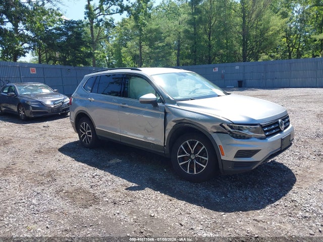 2021 Volkswagen Tiguan 2.0t Se/2.0t Se R-line Black/2.0t Sel მანქანა იყიდება აუქციონზე, vin: 3VV2B7AX2MM089825, აუქციონის ნომერი: 45571046