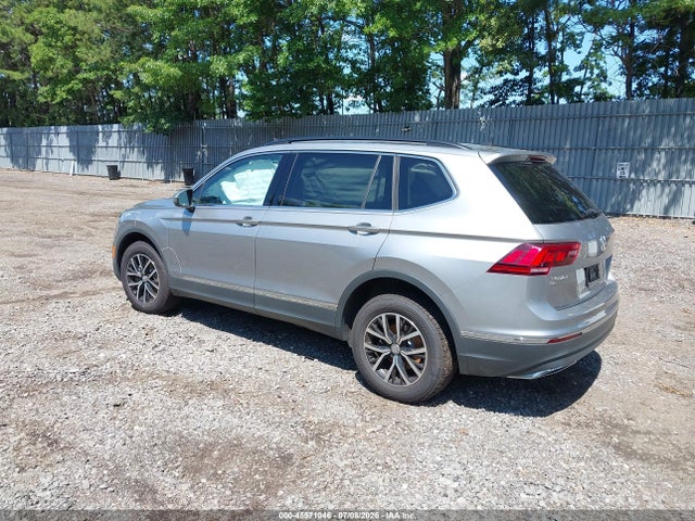 2021 Volkswagen Tiguan 2.0t Se/2.0t Se R-line Black/2.0t Sel მანქანა იყიდება აუქციონზე, vin: 3VV2B7AX2MM089825, აუქციონის ნომერი: 45571046