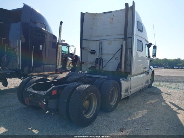 Продажа на аукционе авто 2021 Volvo Vnl, vin: 4V4NC9EHXMN280376, номер лота: 45571050