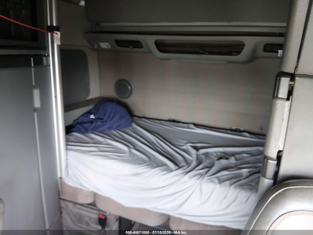 Продажа на аукционе авто 2021 Volvo Vnl, vin: 4V4NC9EHXMN280376, номер лота: 45571050