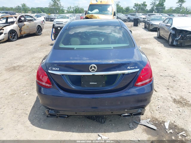 Продажа на аукционе авто 2015 Mercedes-benz C 300 4matic, vin: 55SWF4KBXFU008694, номер лота: 45571058