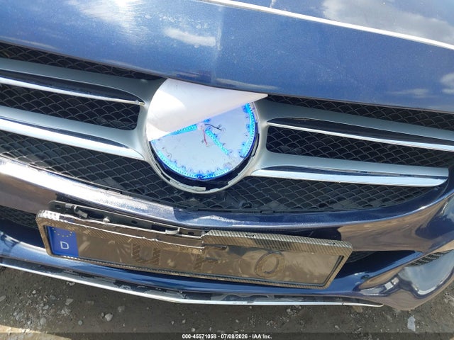 Продажа на аукционе авто 2015 Mercedes-benz C 300 4matic, vin: 55SWF4KBXFU008694, номер лота: 45571058