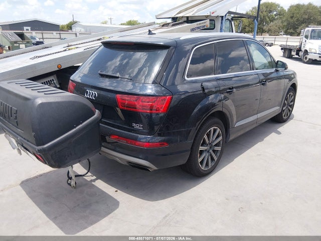 45571071 :رقم المزاد ، WA1LAAF76HD017033 vin ، 2017 Audi Q7 3.0t Premium مزاد بيع