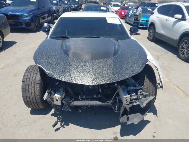 Продажа на аукционе авто 2017 Chevrolet Camaro Zl1, vin: 1G1FK1R65H0199908, номер лота: 45571081