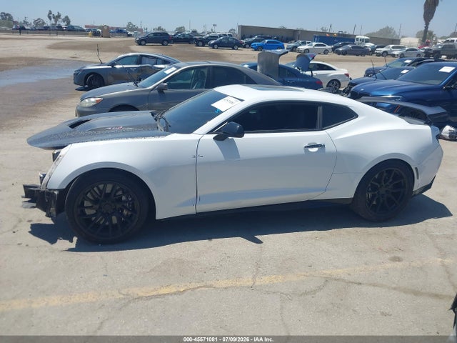 Продажа на аукционе авто 2017 Chevrolet Camaro Zl1, vin: 1G1FK1R65H0199908, номер лота: 45571081