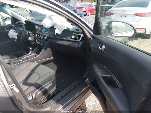 2017 Kia Optima Lx მანქანა იყიდება აუქციონზე, vin: 5XXGT4L32HG155551, აუქციონის ნომერი: 45571091