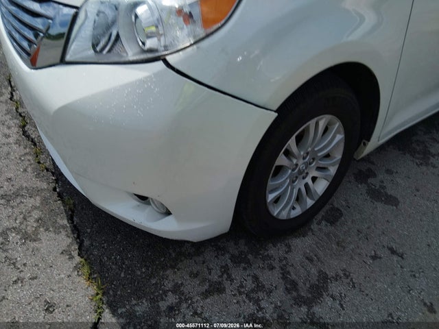 2017 Toyota Sienna Xle Premium 8 Passenger მანქანა იყიდება აუქციონზე, vin: 5TDYZ3DC6HS847872, აუქციონის ნომერი: 45571112