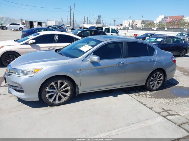 45571120 :رقم المزاد ، 1HGCR2F87GA083069 vin ، 2016 Honda Accord Ex-l مزاد بيع
