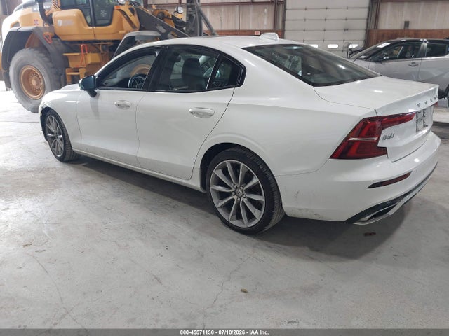 Aukcja sprzedaży 2021 Volvo S60 T5 Momentum, vin: 7JR102TZXMG119344, numer aukcji: 45571130