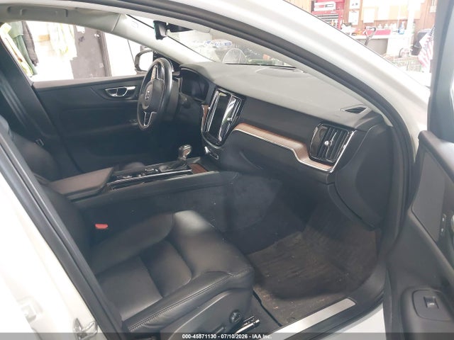 Aukcja sprzedaży 2021 Volvo S60 T5 Momentum, vin: 7JR102TZXMG119344, numer aukcji: 45571130