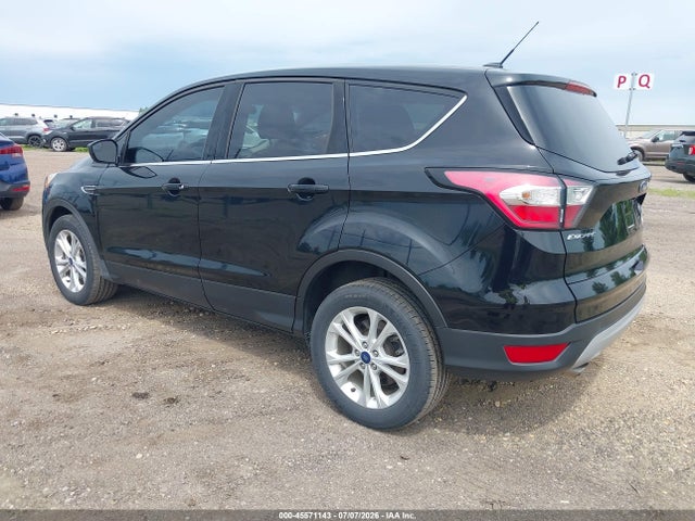 1FMCU9GD2HUE50232 Ford ESCAPE SE
