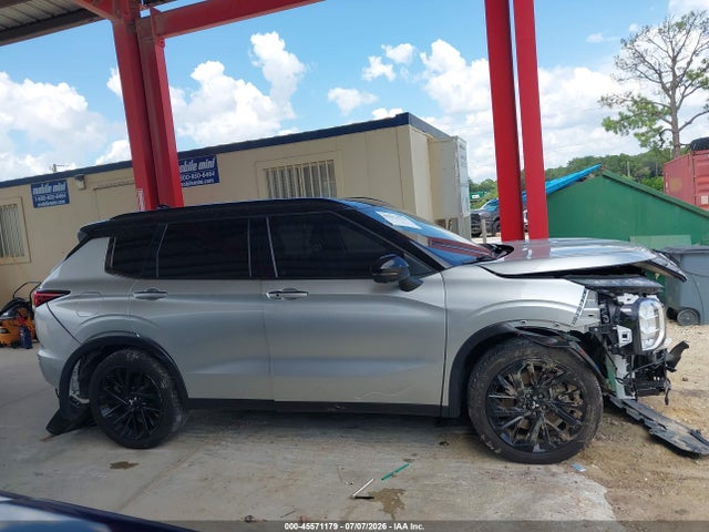 Продаж на аукціоні авто 2024 Mitsubishi Outlander, vin: JA4J4WA82RZ059814, номер лоту: 45571179