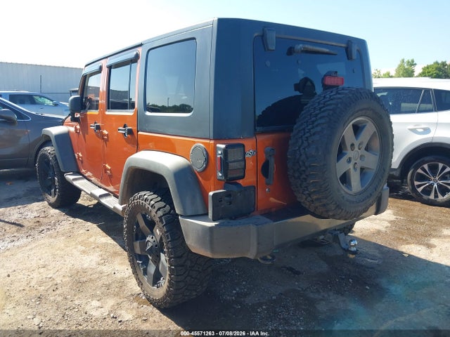 45571263 :رقم المزاد ، 1J4BA3H10AL206658 vin ، 2010 Jeep Wrangler Unlimited Sport مزاد بيع