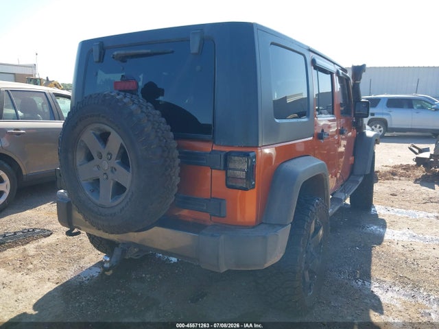 45571263 :رقم المزاد ، 1J4BA3H10AL206658 vin ، 2010 Jeep Wrangler Unlimited Sport مزاد بيع