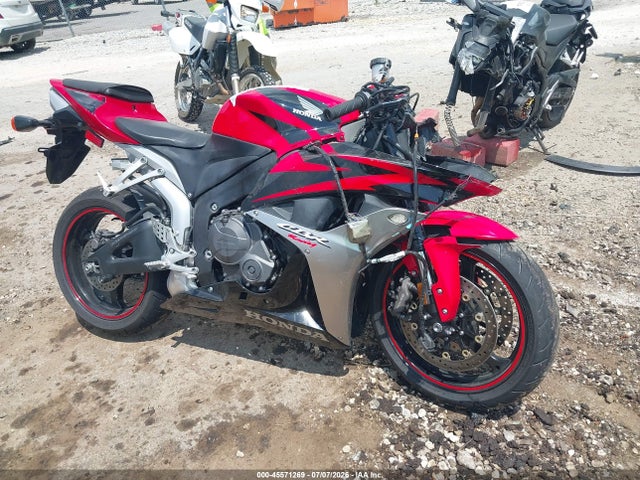 Продажа на аукционе авто 2007 Honda Cbr600 Rr, vin: JH2PC40077M005865, номер лота: 45571269