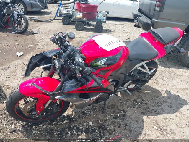 2007 Honda Cbr600 Rr მანქანა იყიდება აუქციონზე, vin: JH2PC40077M005865, აუქციონის ნომერი: 45571269