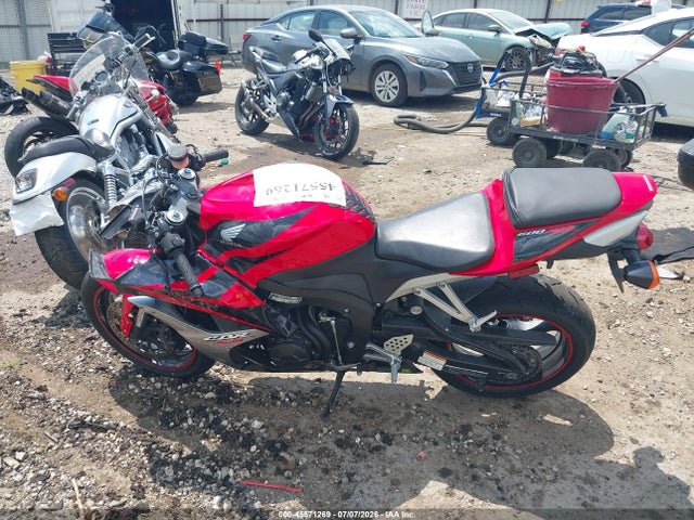 2007 Honda Cbr600 Rr მანქანა იყიდება აუქციონზე, vin: JH2PC40077M005865, აუქციონის ნომერი: 45571269