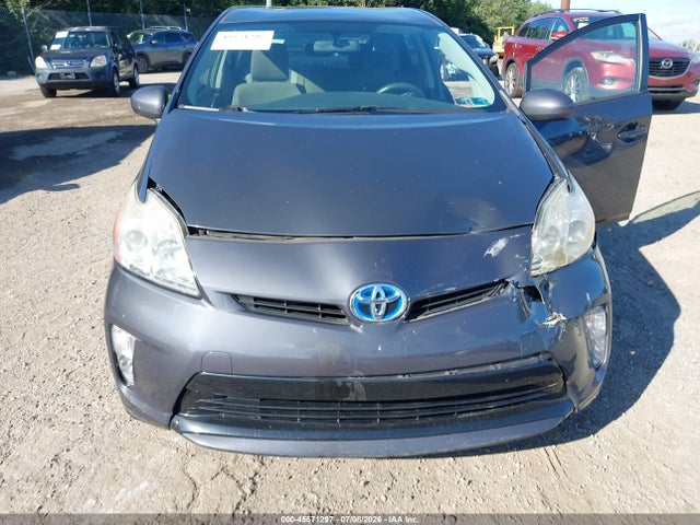 Toyota Prius Two 2014 JTDKN3DU9E0392038 Image 10