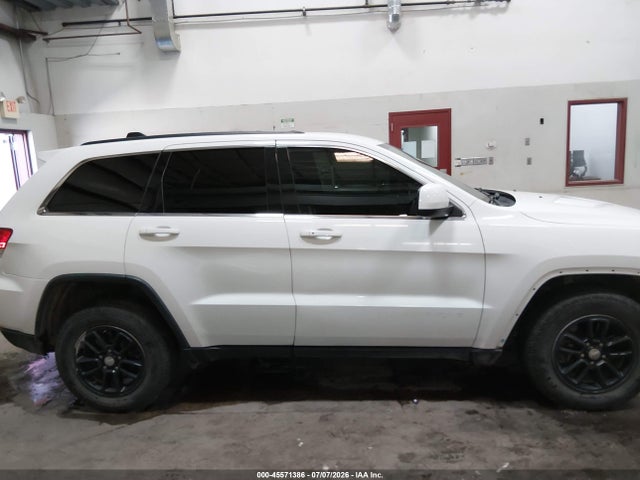 1C4RJFAG8HC651700 Jeep Grand Cherokee Laredo