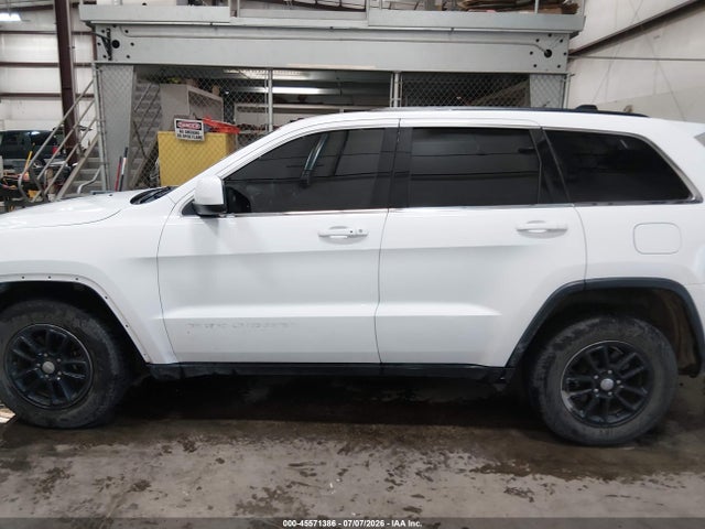 1C4RJFAG8HC651700 Jeep Grand Cherokee Laredo