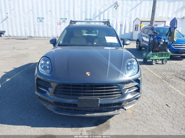 Porsche Macan 2019 WP1AA2A57KLB00197 Image 12