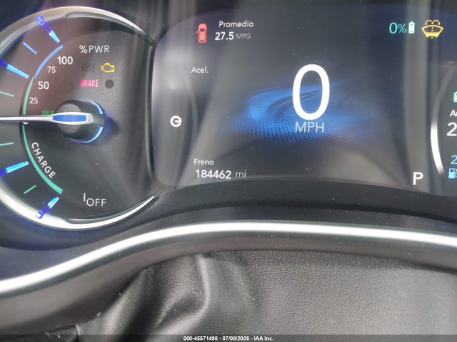 Chrysler Pacifica Hybrid Limited 2018 2C4RC1N71JR107124 Image 16