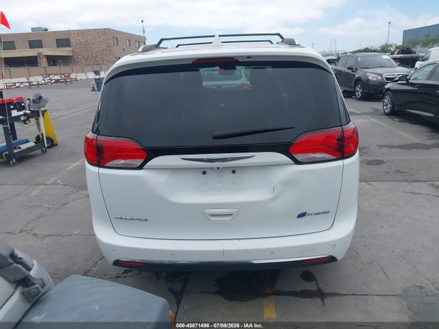 2C4RC1N71JR107124 Chrysler Pacifica Hybrid Limited