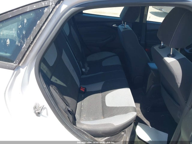 Ford FOCUS SE 2014 1FADP3F22EL224325 Image 8