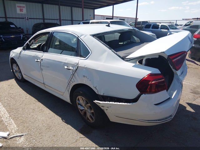 Aukcja sprzedaży 2017 Volkswagen Passat 1.8t S, vin: 1VWAT7A33HC025401, numer aukcji: 45571560