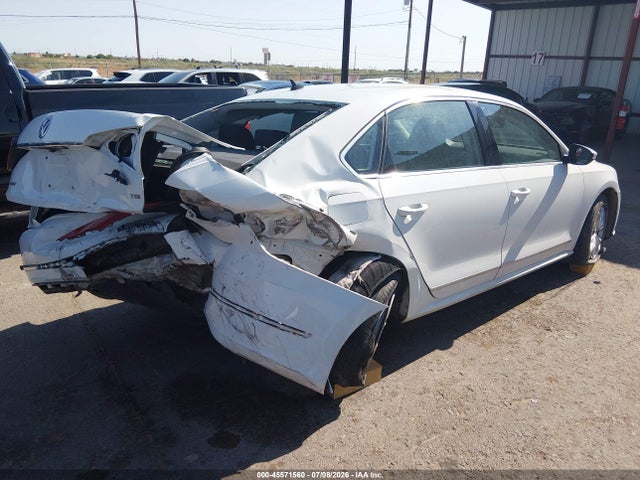 Aukcja sprzedaży 2017 Volkswagen Passat 1.8t S, vin: 1VWAT7A33HC025401, numer aukcji: 45571560