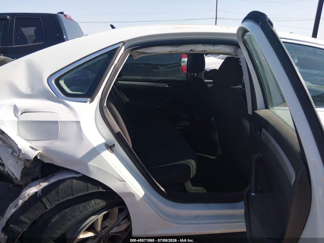 Aukcja sprzedaży 2017 Volkswagen Passat 1.8t S, vin: 1VWAT7A33HC025401, numer aukcji: 45571560