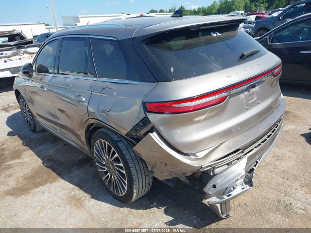 Продаж на аукціоні авто 2020 Lincoln Corsair Reserve, vin: 5LMCJ2DH8LUL09615, номер лоту: 45571587
