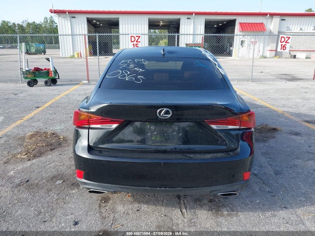 45571594 :رقم المزاد ، JTHBA1D25H5050865 vin ، 2017 Lexus Is 200t مزاد بيع
