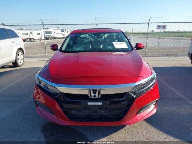 1HGCV1F98JA002697 Honda Accord Touring