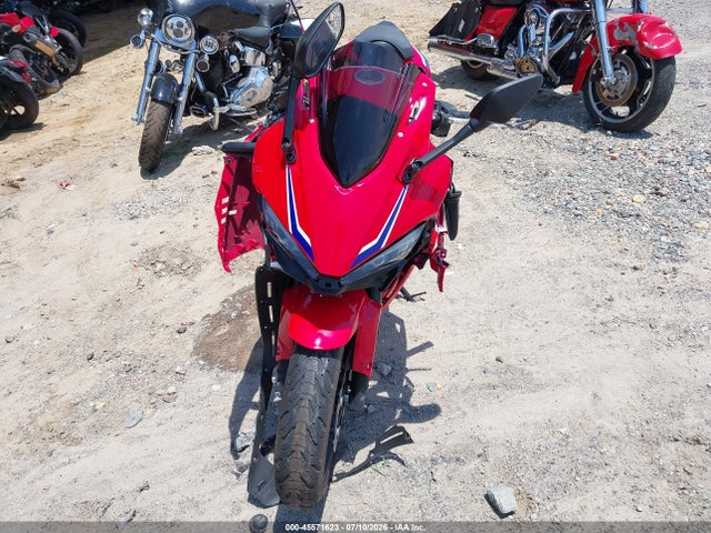 45571623 :رقم المزاد ، MLHPC7054S5100633 vin ، 2025 Honda Cbr500 Ra مزاد بيع