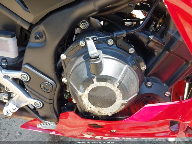45571623 :رقم المزاد ، MLHPC7054S5100633 vin ، 2025 Honda Cbr500 Ra مزاد بيع