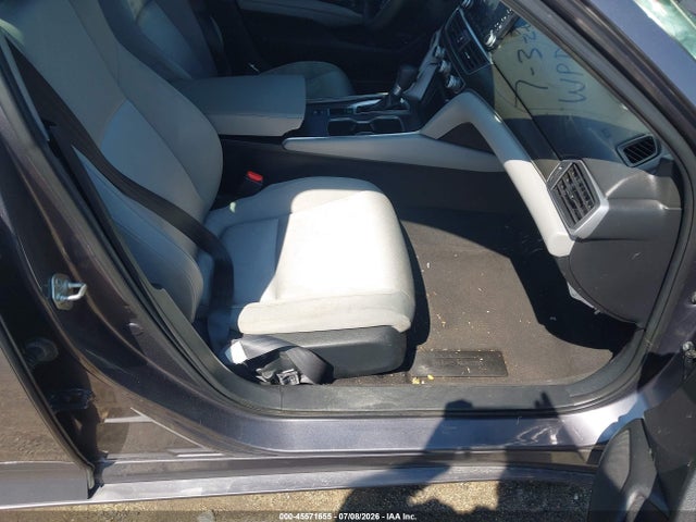 1HGCV1F14KA077067 Honda ACCORD LX
