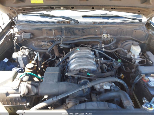 2002 Toyota Sequoia Limited V8 მანქანა იყიდება აუქციონზე, vin: 5TDBT48A02S085359, აუქციონის ნომერი: 45571662