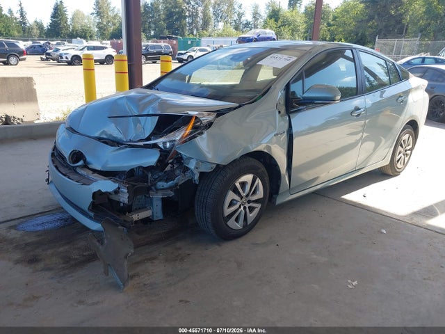 Toyota Prius Three 2016 JTDKARFUXG3520705 Image 2