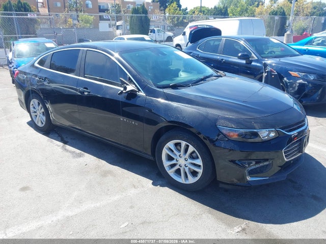 2018 1G1ZD5ST0JF215076 main image