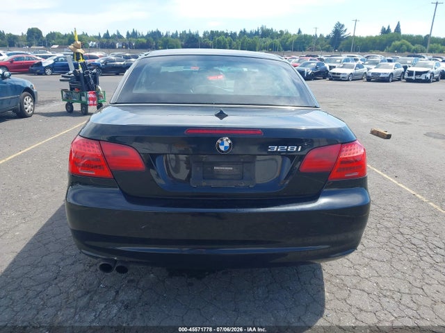 2011 Bmw 328i მანქანა იყიდება აუქციონზე, vin: WBADW7C59BE543852, აუქციონის ნომერი: 45571778