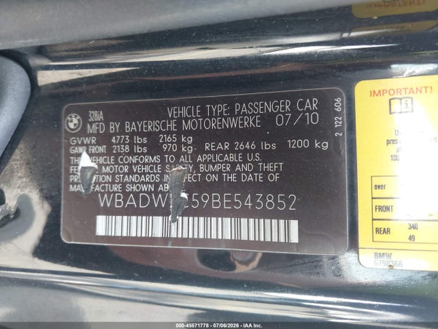 2011 Bmw 328i მანქანა იყიდება აუქციონზე, vin: WBADW7C59BE543852, აუქციონის ნომერი: 45571778