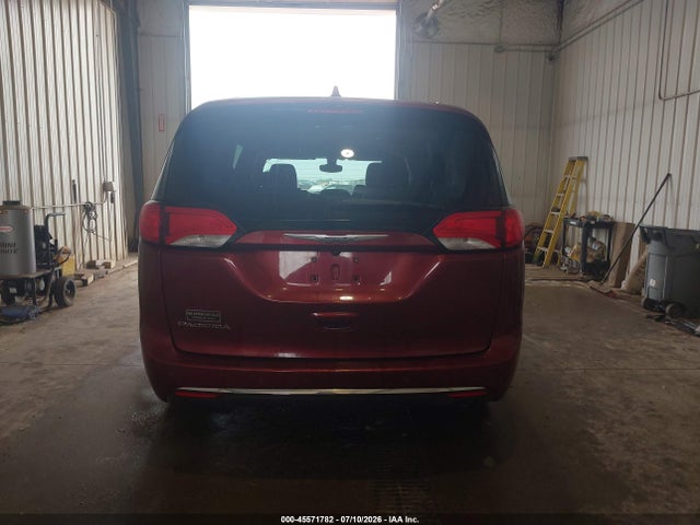Продаж на аукціоні авто 2017 Chrysler Pacifica Touring-l Plus, vin: 2C4RC1EGXHR510576, номер лоту: 45571782